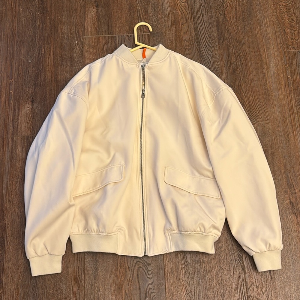 Pull&Bear Equals Men’s Bomber Jacket, Size S-M. Ivory.